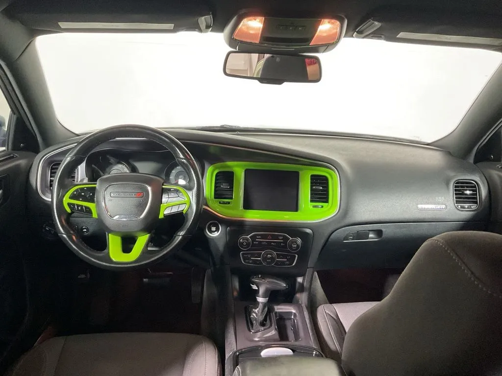 Dodge Charger photo 21