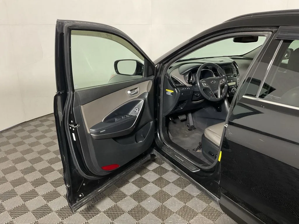 Hyundai Santa Fe Sport photo 15