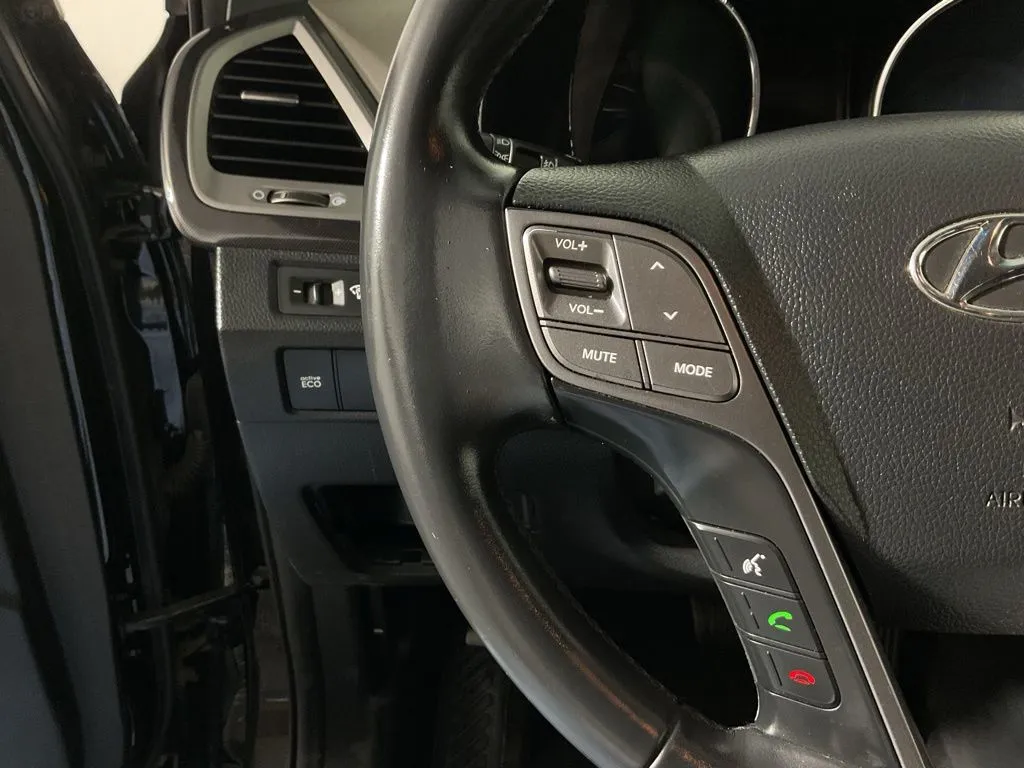 Hyundai Santa Fe Sport photo 23
