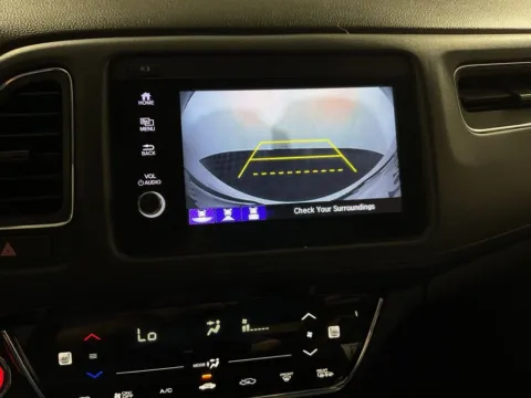 More photos of 2021 Honda HR-V EX-L at Don Wood Hyundai, OH