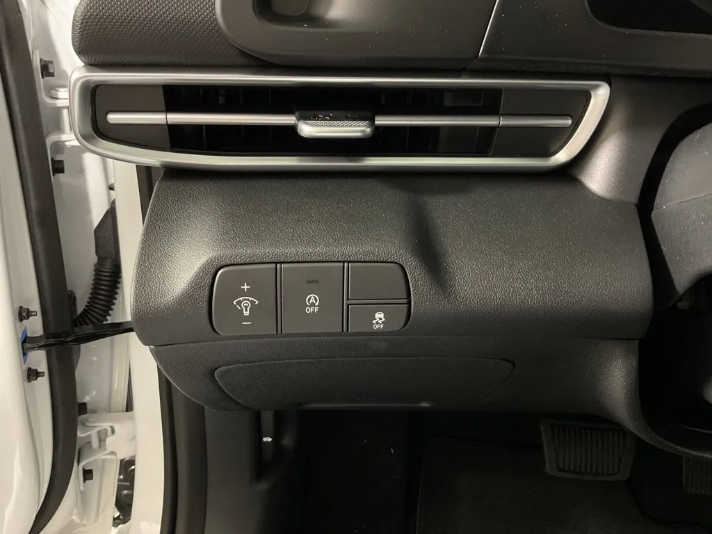 Hyundai Elantra photo 26