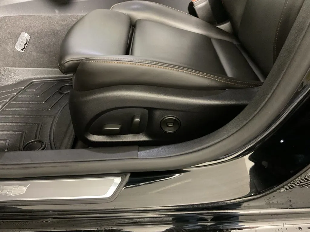 Cadillac CT5 photo 21