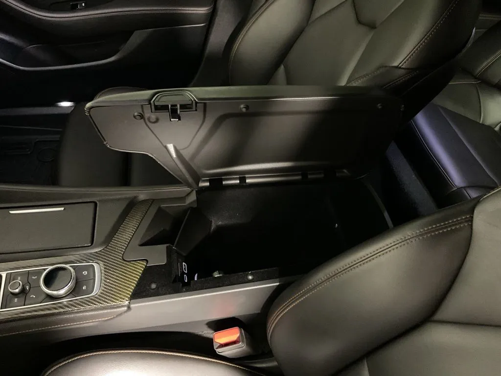 Cadillac CT5 photo 30