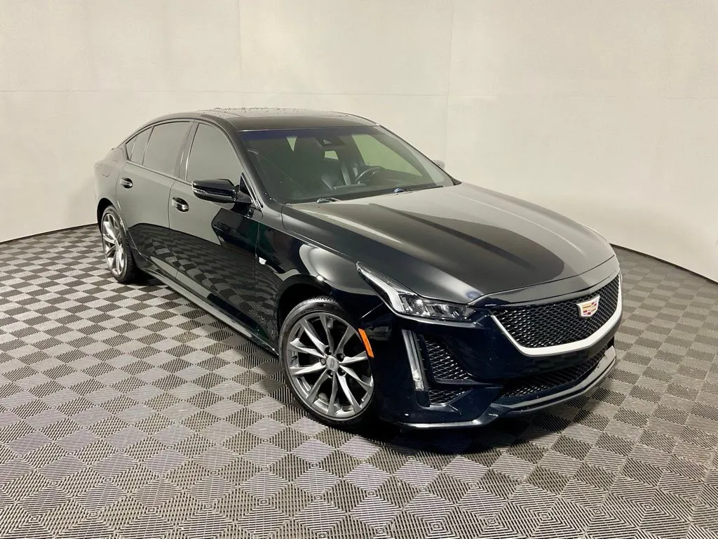 Cadillac CT5 photo 5
