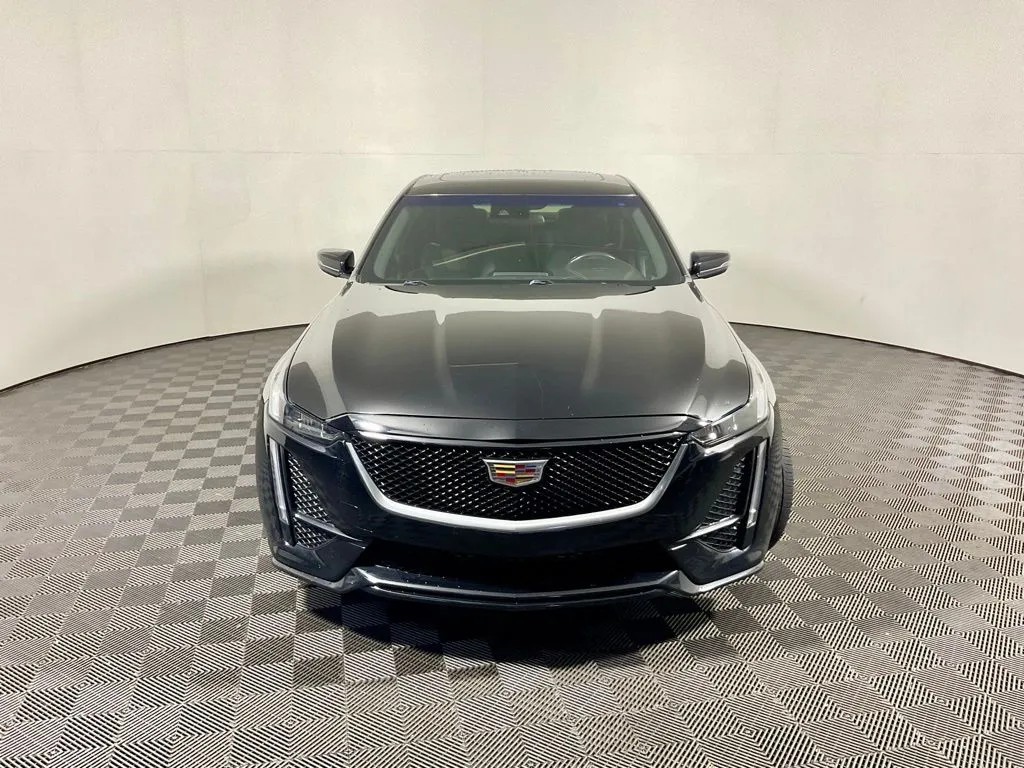 Cadillac CT5 photo 7