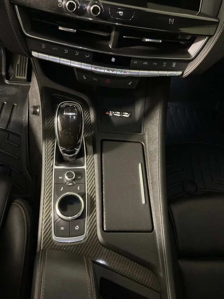 Cadillac CT5 photo 29
