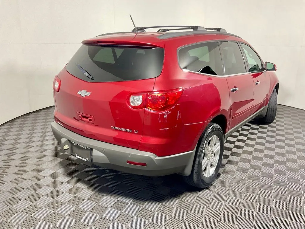 Chevrolet Traverse photo 13