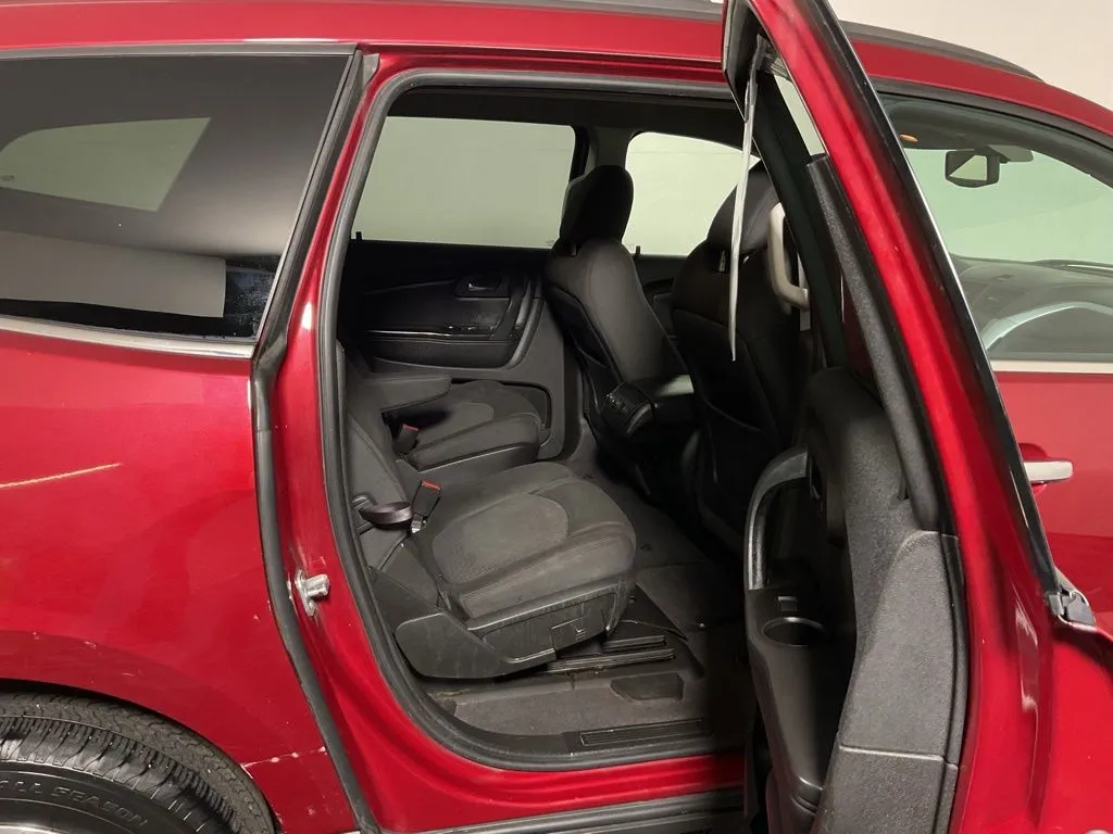 Chevrolet Traverse photo 29