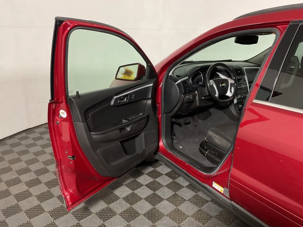 Chevrolet Traverse photo 14