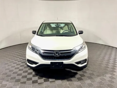 More photos of 2015 Honda CR-V LX at Don Wood Hyundai, OH