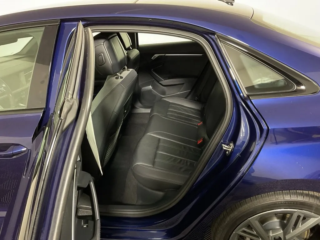 Audi A3 photo 32