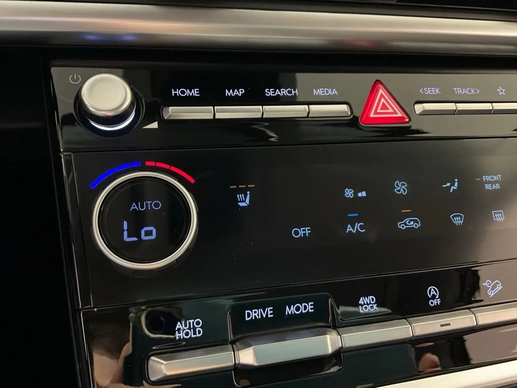 Hyundai Santa Fe photo 3