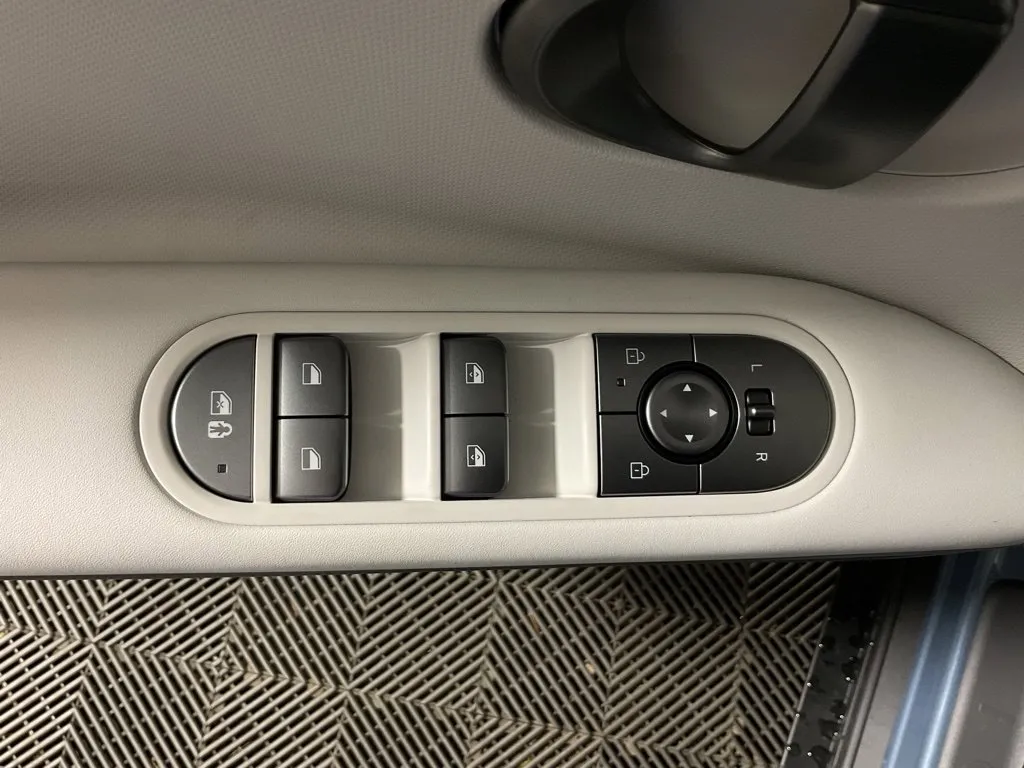 Hyundai Ioniq 5 photo 19