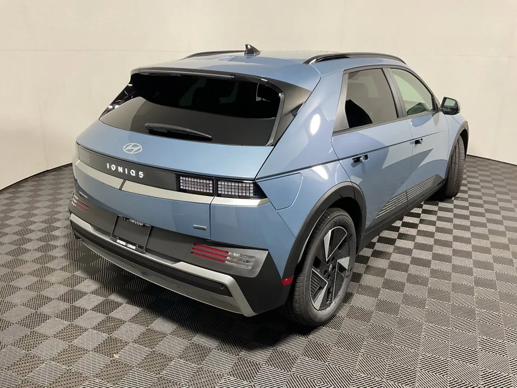 Hyundai Ioniq 5 photo 17