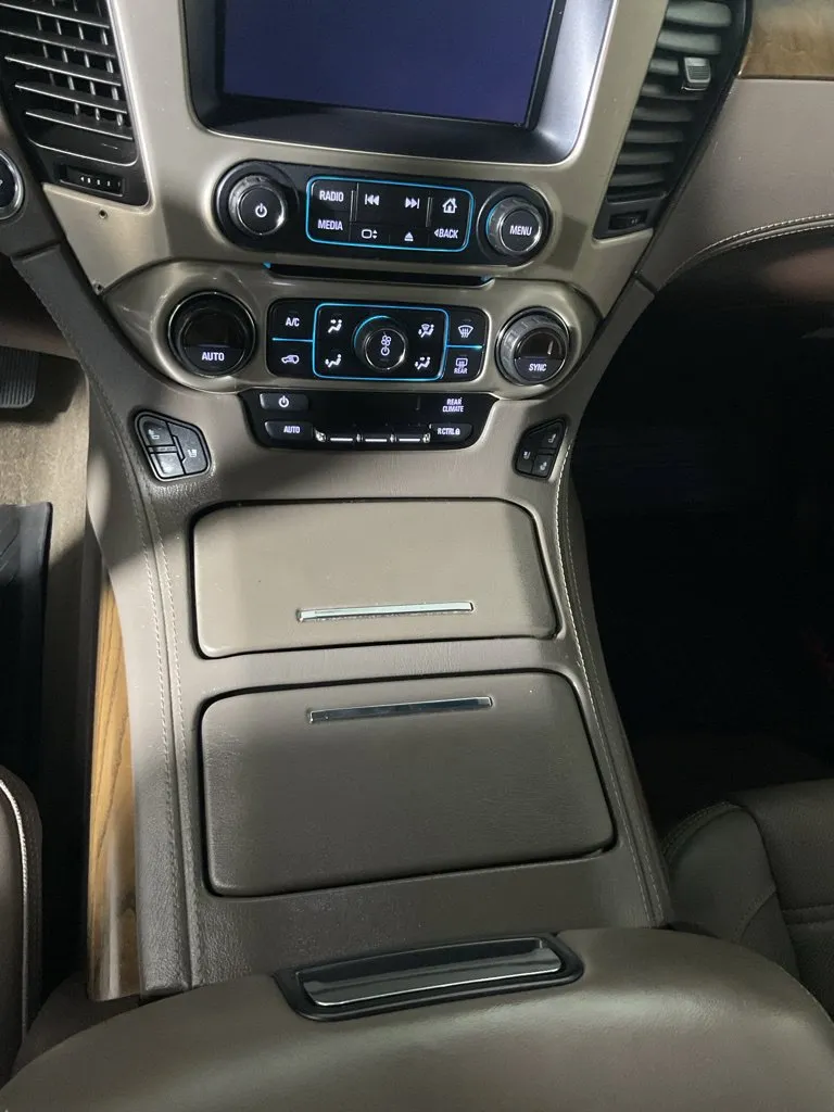 GMC Yukon XL photo 31
