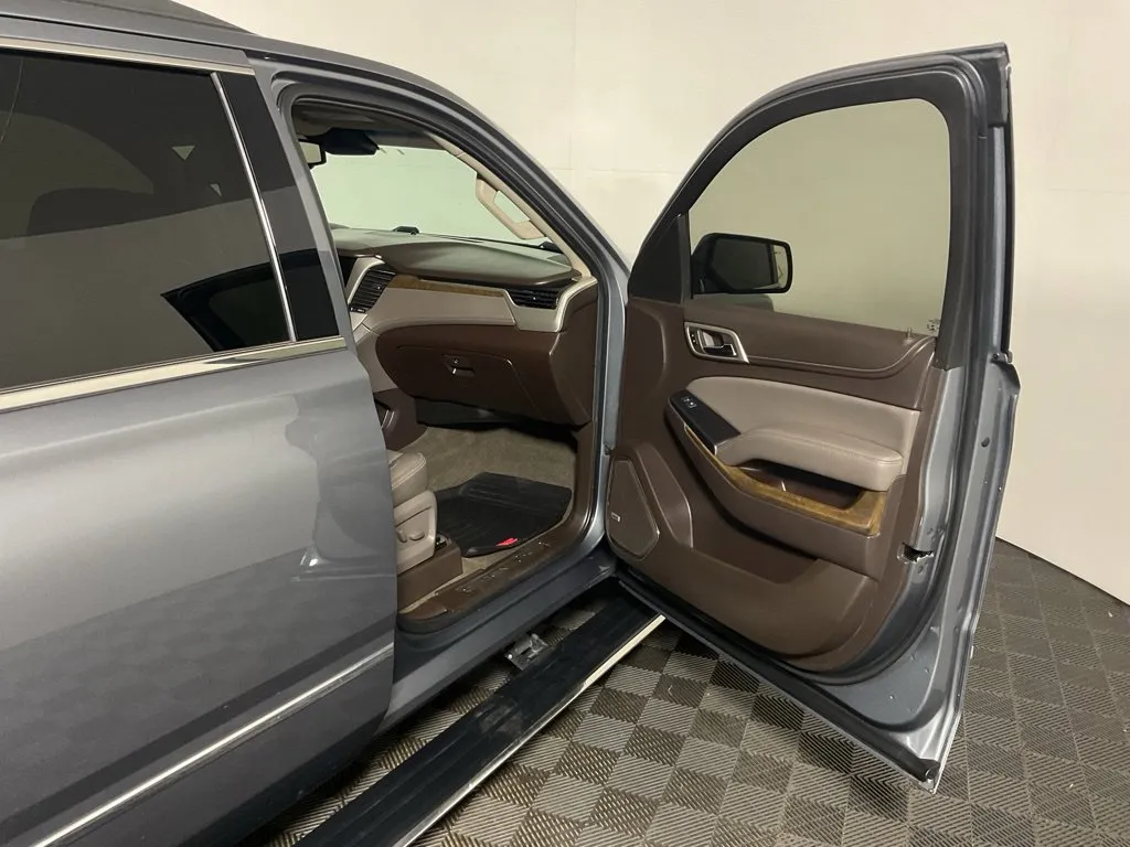 GMC Yukon XL photo 37