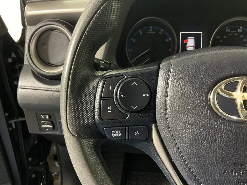 Toyota RAV4 photo 25