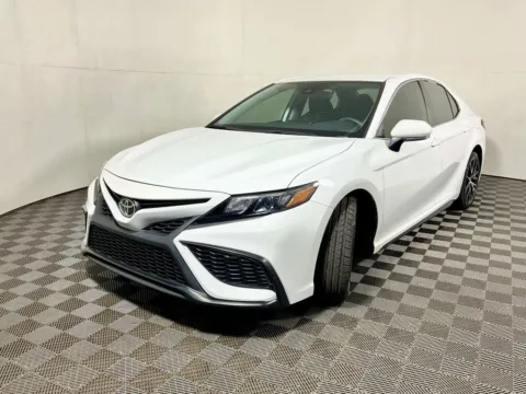 Photos of 2023 Toyota Camry SE for sale in Athens, OH at Don Wood Hyundai