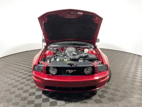 More photos of 2007 Ford Mustang GT Deluxe at Don Wood Hyundai, OH