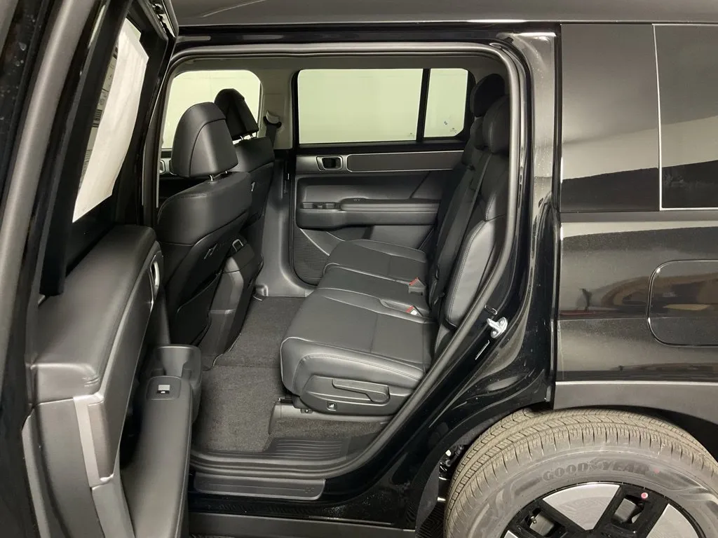 Hyundai Santa Fe photo 32