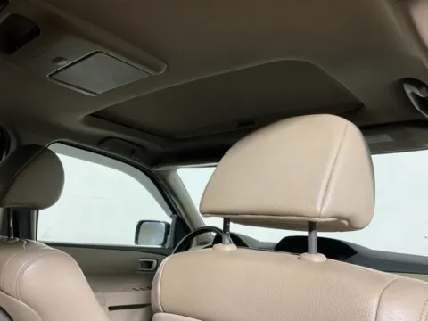 More photos of 2013 Honda Pilot Touring at Don Wood Hyundai, OH