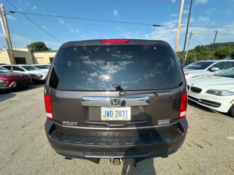 Photos of 2013 Honda Pilot Touring for sale in Athens, OH at Don Wood Hyundai