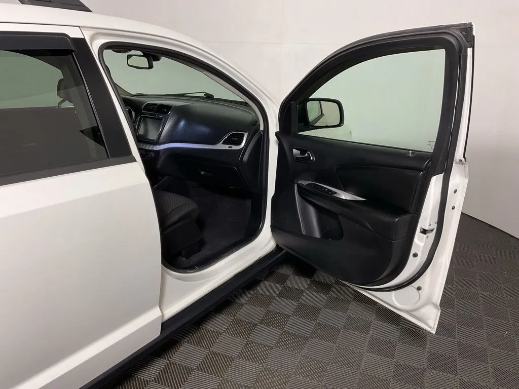 Dodge Journey photo 34