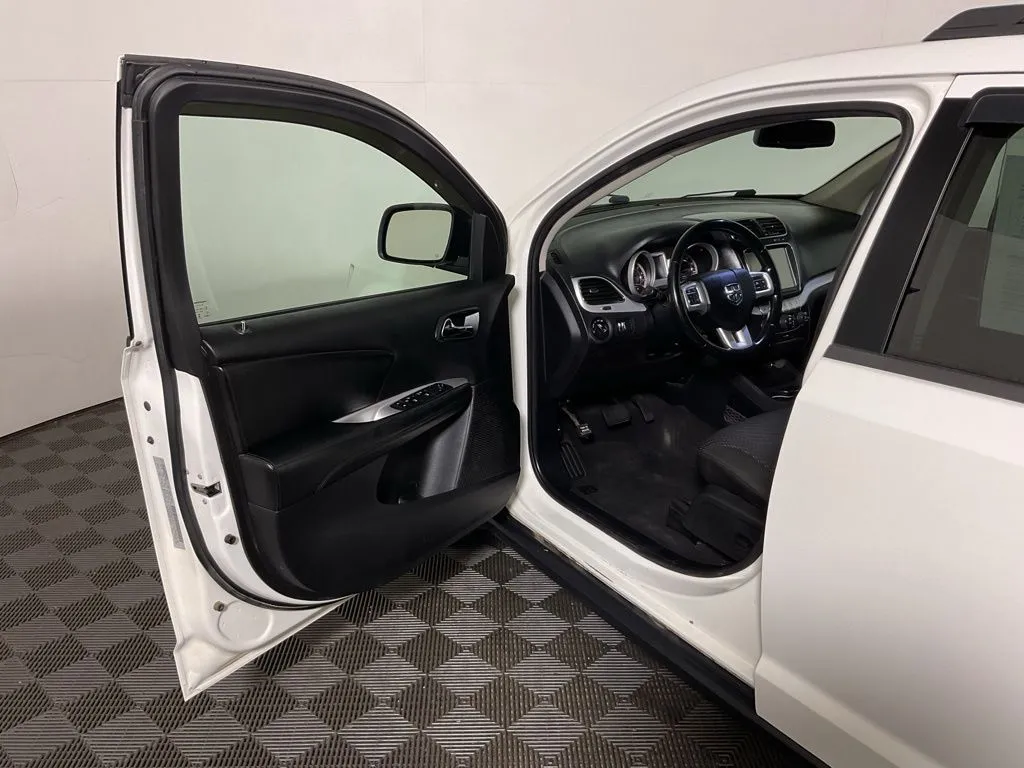 Dodge Journey photo 17
