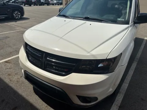 More photos of 2019 Dodge Journey SE at Don Wood Hyundai, OH