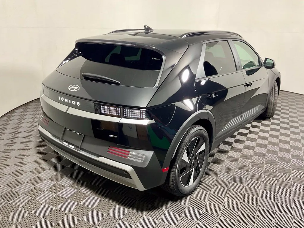 Hyundai Ioniq 5 photo 16