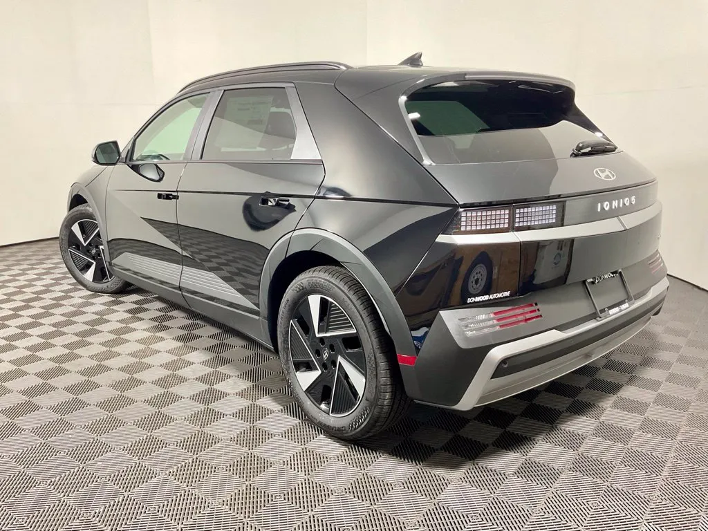 Hyundai Ioniq 5 photo 12