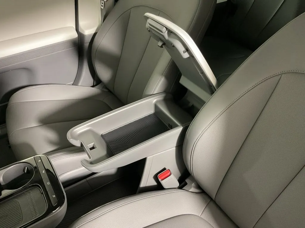 Hyundai Ioniq 5 photo 28