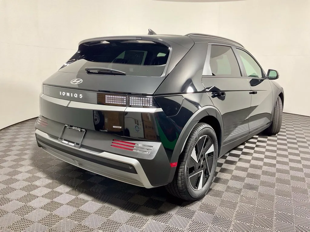 Hyundai Ioniq 5 photo 15