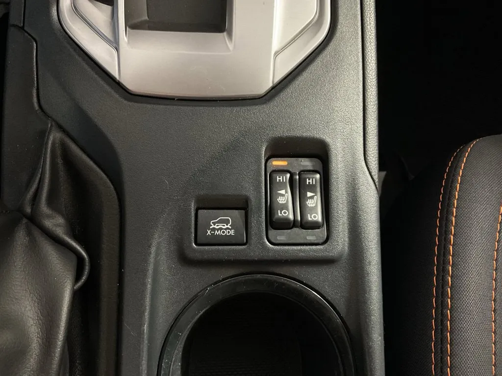 Subaru Crosstrek photo 3