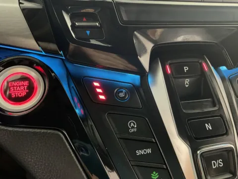 More photos of 2022 Honda Odyssey Touring at Don Wood Hyundai, OH