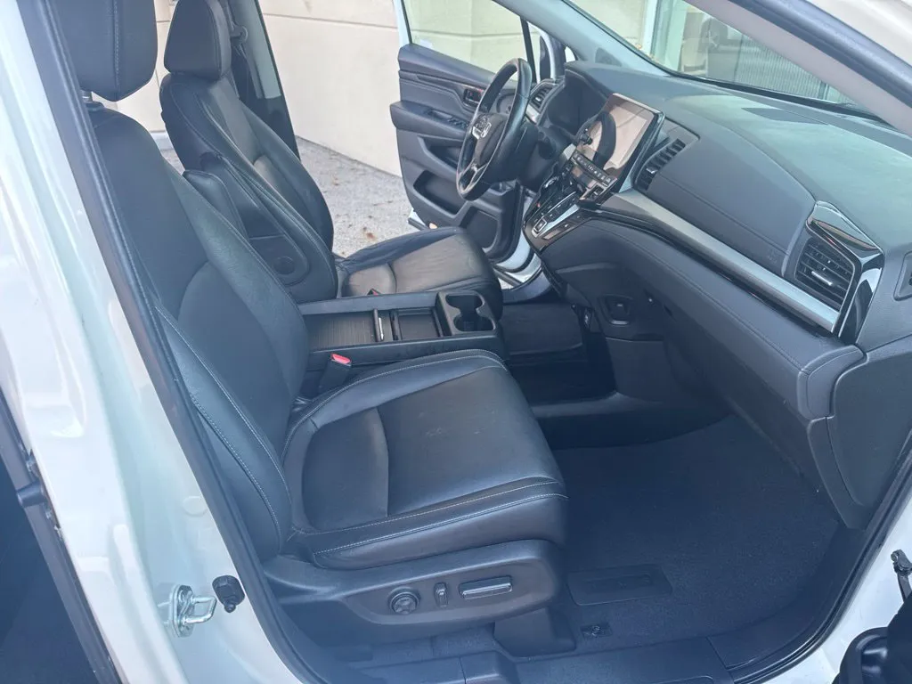 Honda Odyssey photo 15