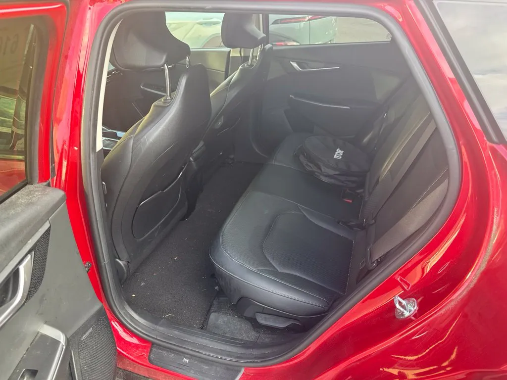 Kia EV6 photo 7