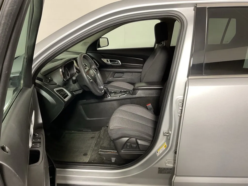 GMC Terrain photo 19
