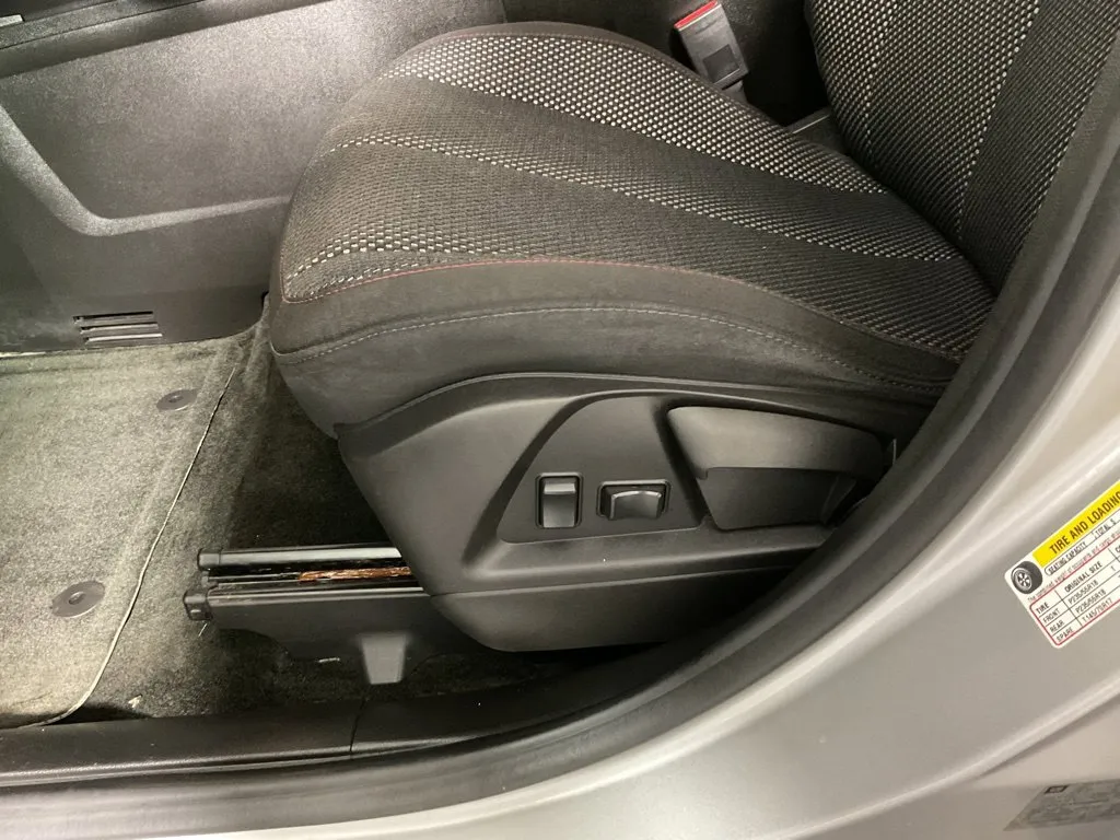 GMC Terrain photo 20