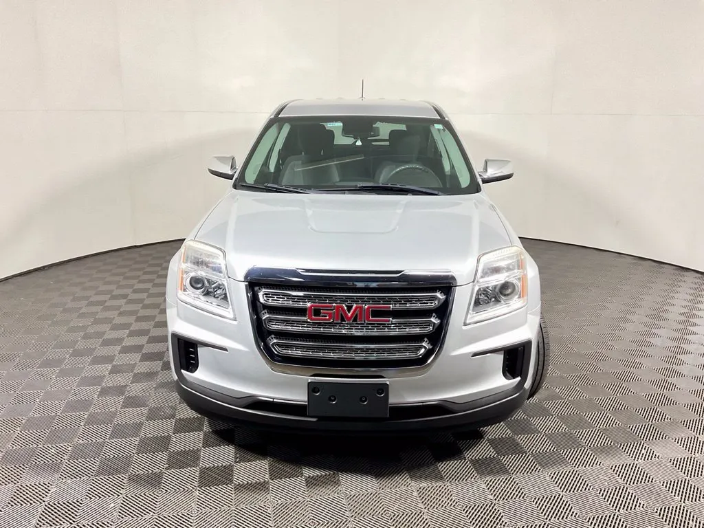 GMC Terrain photo 5
