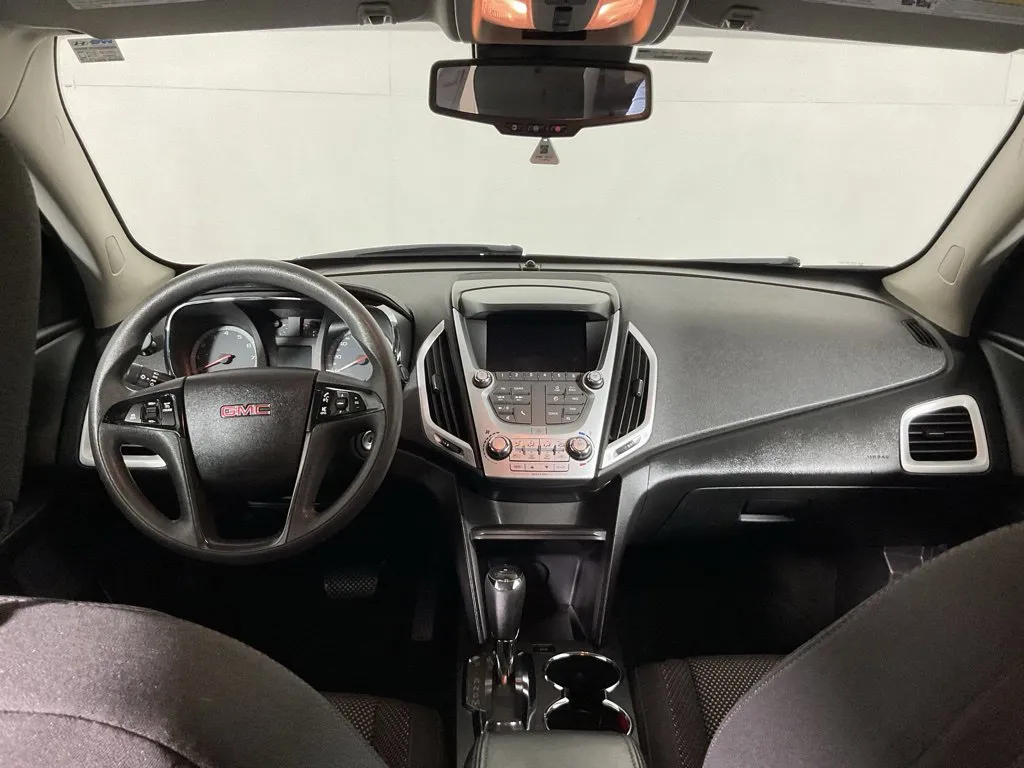 GMC Terrain photo 21