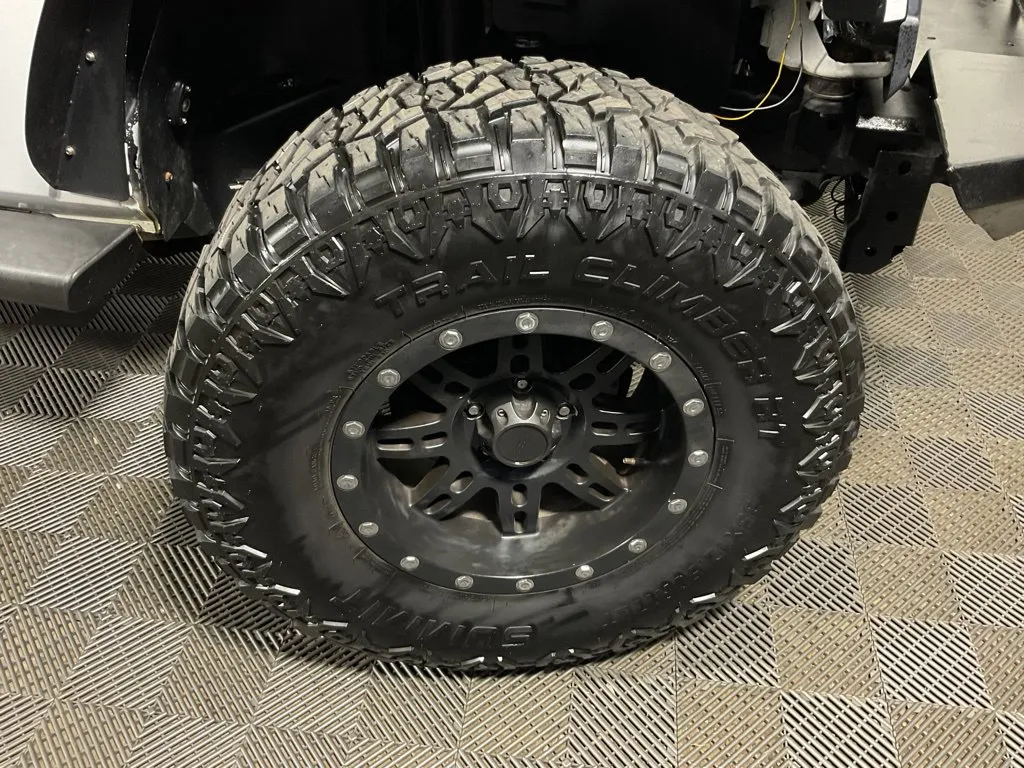 Jeep Wrangler photo 34