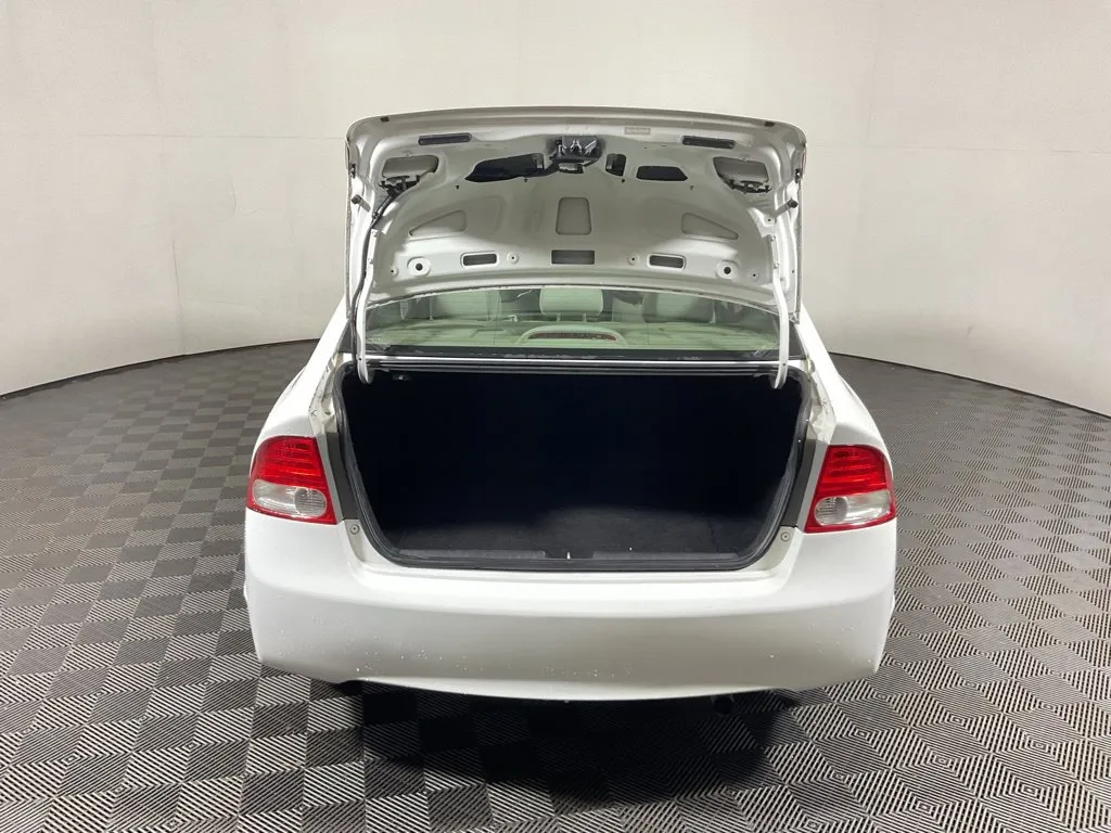 Honda Civic photo 10