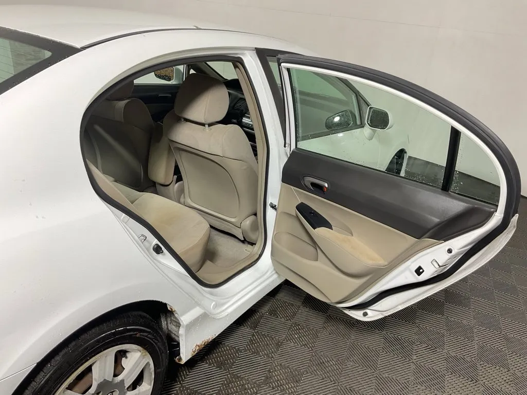 Honda Civic photo 25