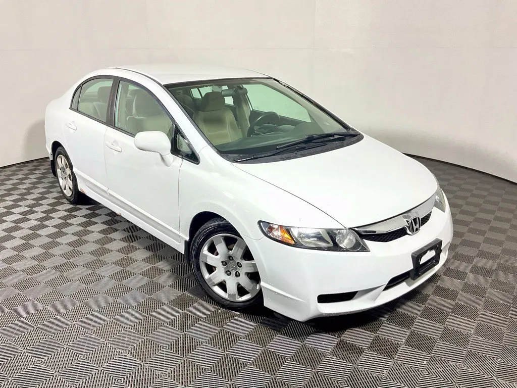 Honda Civic photo 3