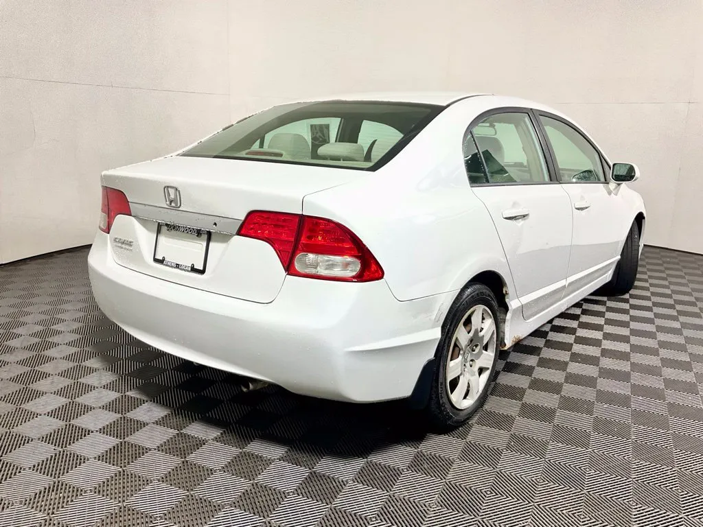 Honda Civic photo 12