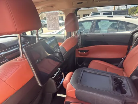 More photos of 2023 Kia Carnival SX Prestige at Don Wood Hyundai, OH