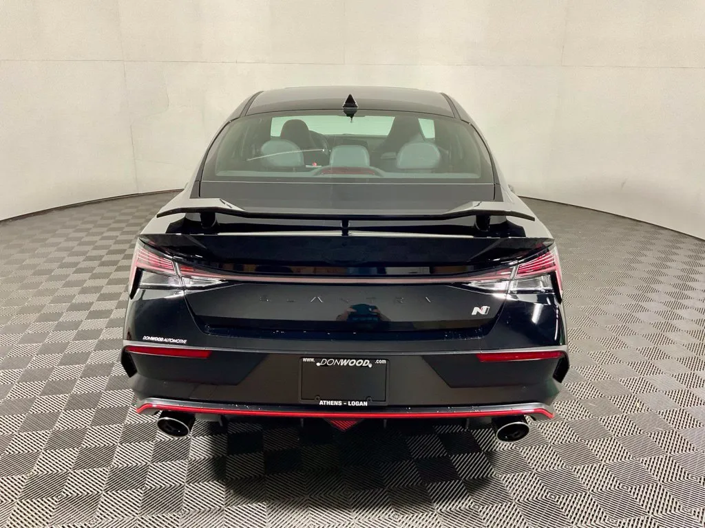 Hyundai Elantra N photo 15