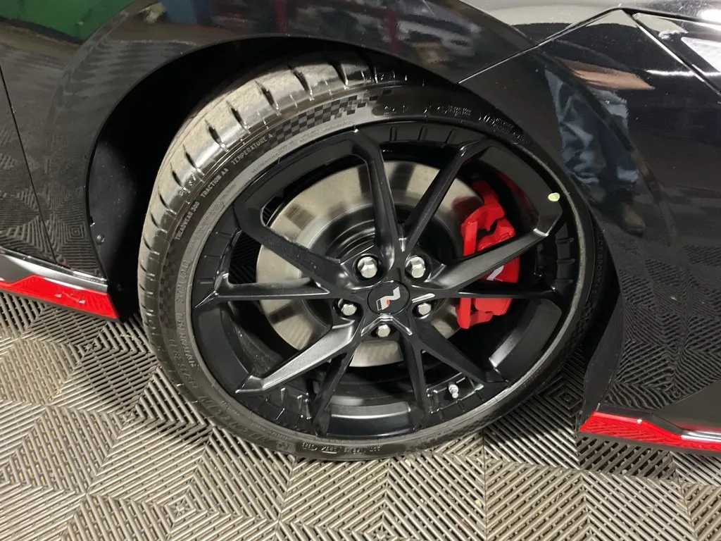 Hyundai Elantra N photo 41