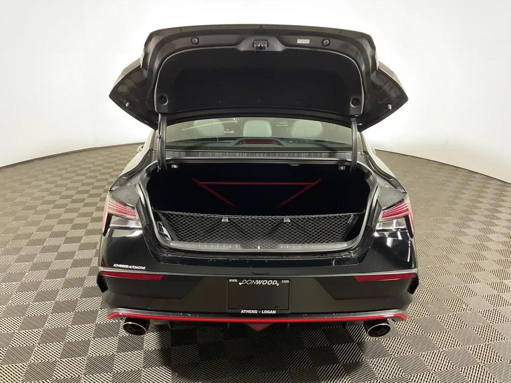 Hyundai Elantra N photo 16